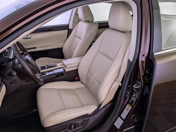 Lexus ES VI Рестайлинг с пробегом 2016 года, цена 2 820 000 рублей, 63533 км, седан, Автокод Объявления