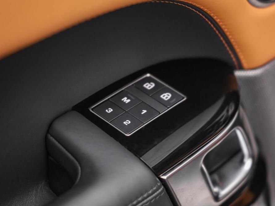 Land Rover Range Rover Sport II Рестайлинг Санкт-Петербург  - изображение 23