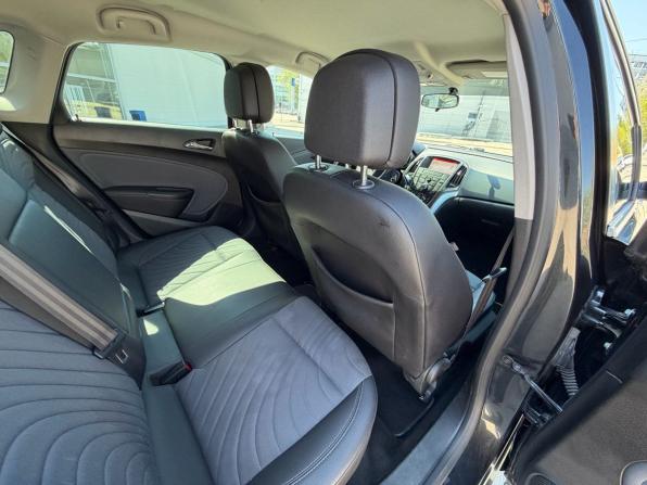 Opel Astra J Рестайлинг с пробегом 2014 года, цена 789 900 рублей, 128338 км, хэтчбек, Автокод Объявления