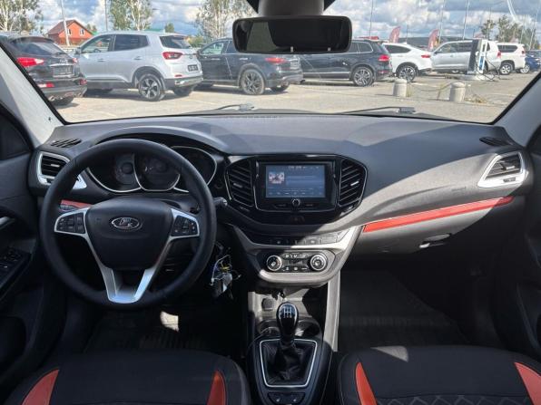 Lada (ВАЗ) Vesta I с пробегом 2018 года, цена 875 000 рублей, 165629 км, универсал, Автокод Объявления