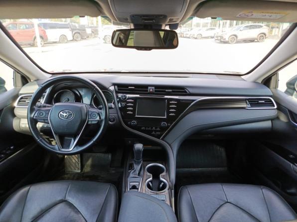 Toyota Camry VIII (XV70) с пробегом 2018 года, цена 2 300 000 рублей, 168603 км, седан, Автокод Объявления