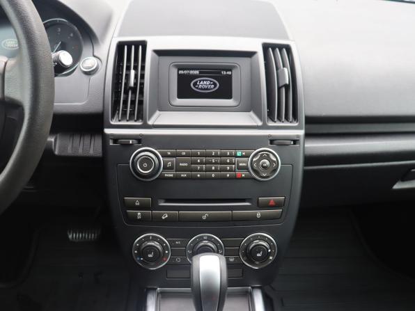 Land Rover Freelander II Рестайлинг 2 с пробегом 2013 года, цена 1 649 000 рублей, 184237 км, внедорожник, Автокод Объявления