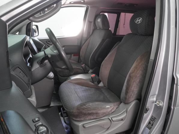 Hyundai Grand Starex I Рестайлинг с пробегом 2016 года, цена 2 439 000 рублей, 271594 км, минивэн, Автокод Объявления