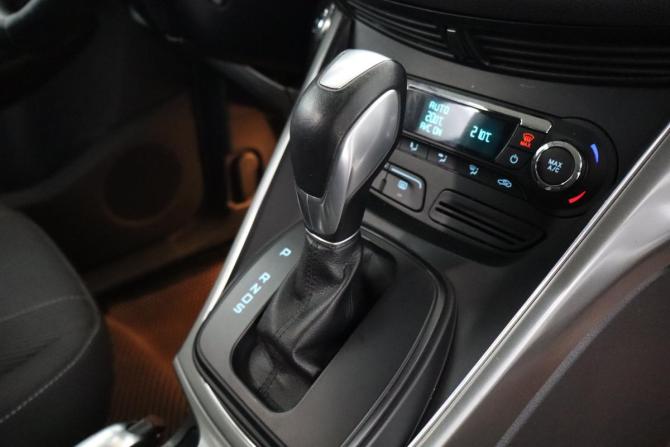 Ford Kuga II с пробегом 2014 года, цена 1 349 000 рублей, 117800 км, внедорожник, Автокод Объявления