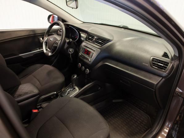 Kia Rio III Рестайлинг с пробегом 2016 года, цена 1 190 000 рублей, 155763 км, седан, Автокод Объявления