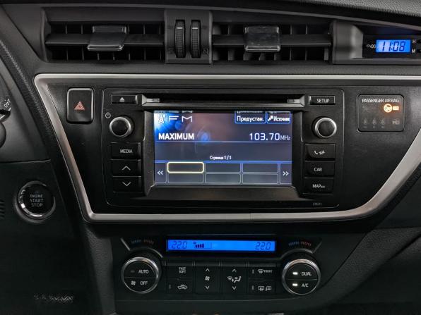 Toyota Auris II с пробегом 2013 года, цена 1 095 000 рублей, 181135 км, хэтчбек, Автокод Объявления