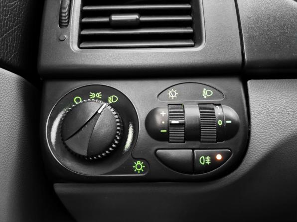 Lada (ВАЗ) Priora I с пробегом 2012 года, цена 255 000 рублей, 270033 км, хэтчбек, Автокод Объявления