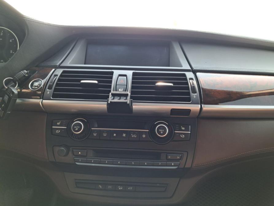 BMW X5 II (E70) Рестайлинг Набережные Челны  - изображение 18
