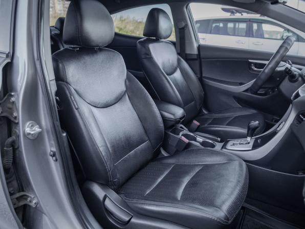 Hyundai Avante V с пробегом 2012 года, цена 877 500 рублей, 202000 км, седан, Автокод Объявления
