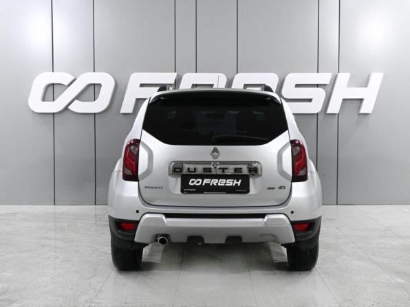 Renault Duster I Рестайлинг с пробегом 2018 года, цена 1 230 000 рублей, 166386 км, внедорожник, Автокод Объявления