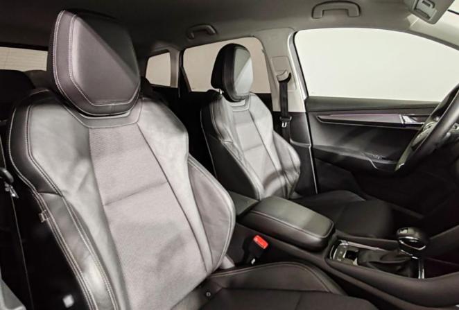 Skoda Karoq I с пробегом 2021 года, цена 2 620 000 рублей, 80739 км, внедорожник, Автокод Объявления