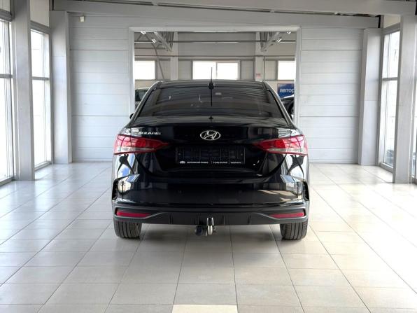 Hyundai Solaris II Рестайлинг с пробегом 2020 года, цена 1 577 000 рублей, 119000 км, седан, Автокод Объявления