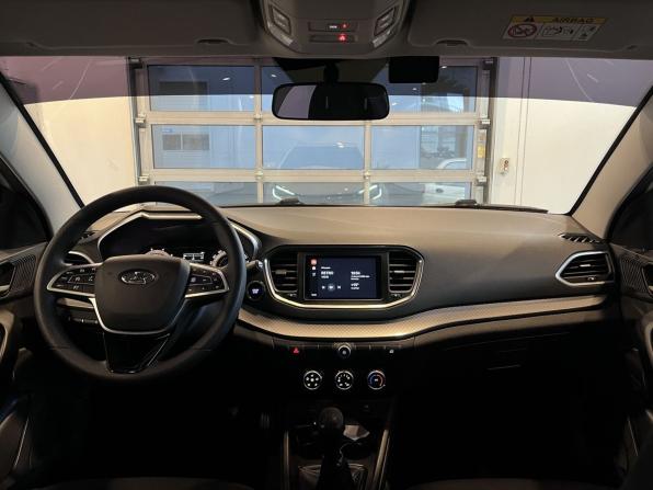 Lada (ВАЗ) Vesta I Рестайлинг (NG) с пробегом 2023 года, цена 1 420 000 рублей, 32779 км, седан, Автокод Объявления