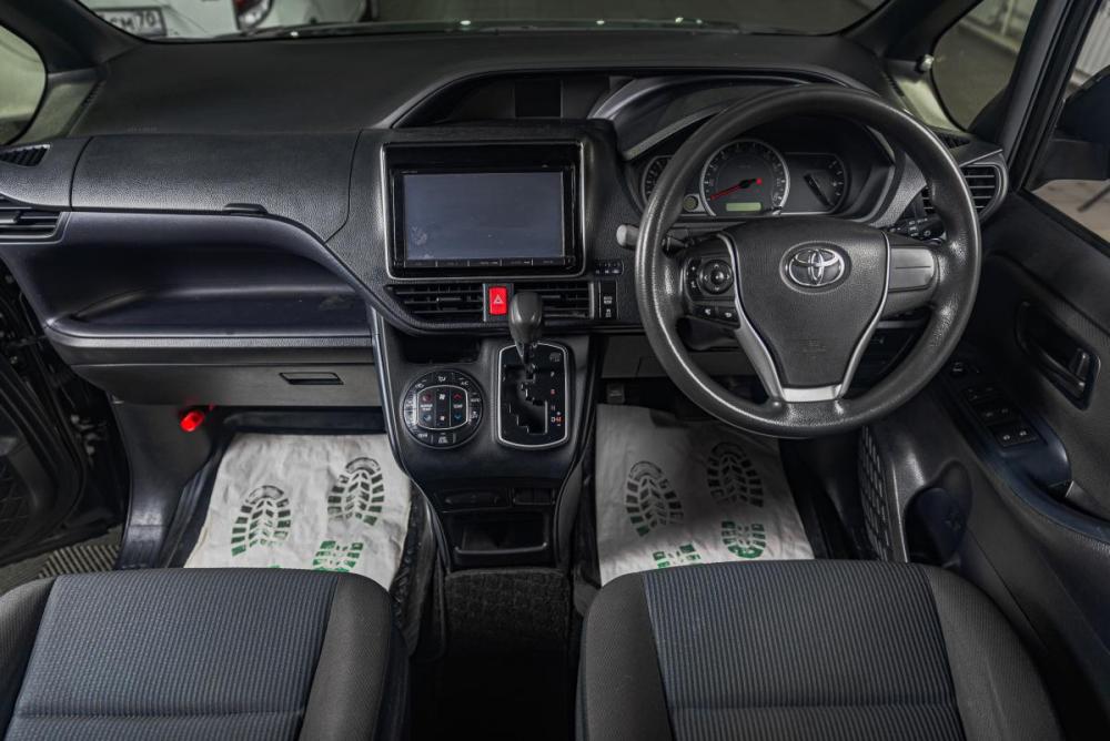 Toyota Voxy III (R80) Томск  - изображение 12