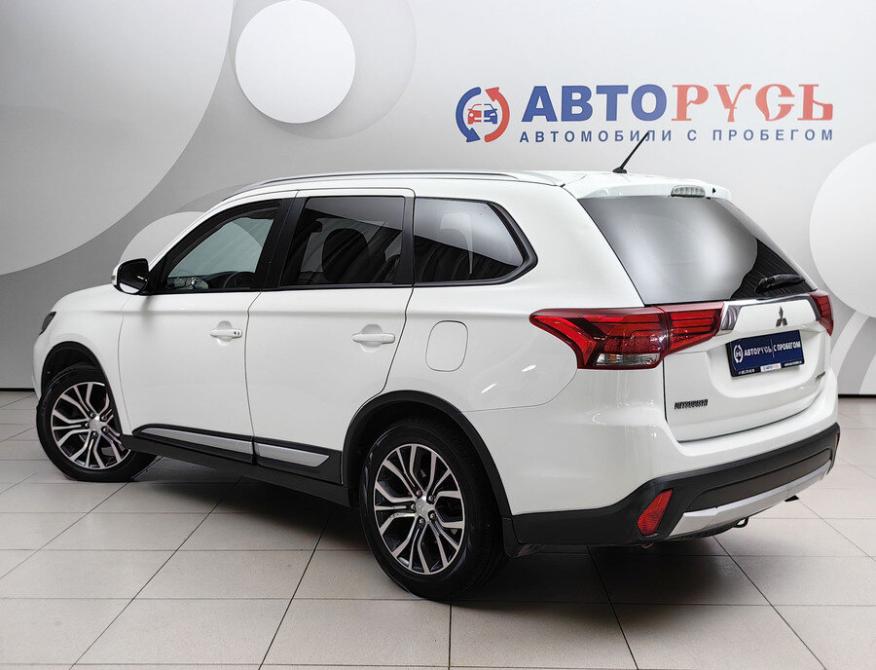 Mitsubishi Outlander III Рестайлинг 2 Подольск  - изображение 2