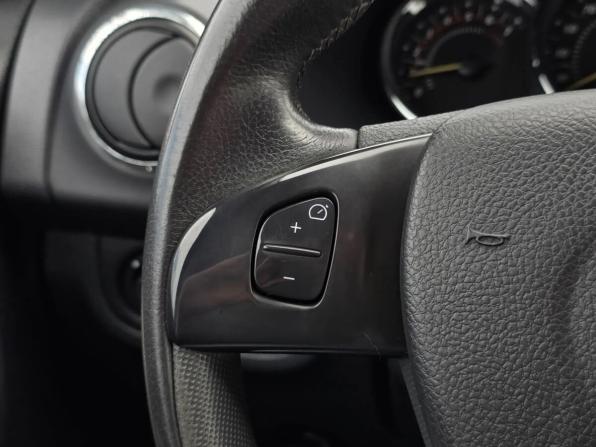 Renault Sandero II с пробегом 2015 года, цена 1 140 000 рублей, 70687 км, хэтчбек, Автокод Объявления