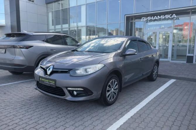 Renault Fluence I Рестайлинг с пробегом 2013 года, цена 632 000 рублей, 264693 км, седан, Автокод Объявления