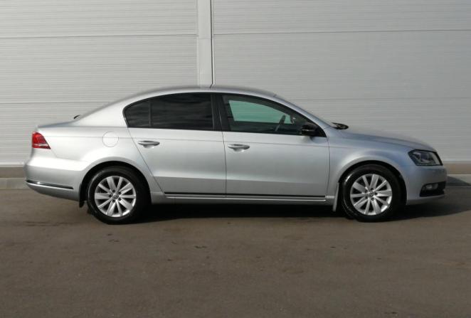 Volkswagen Passat B7 с пробегом 2011 года, цена 900 000 рублей, 268583 км, седан, Автокод Объявления