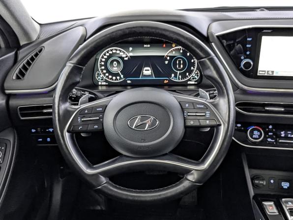 Hyundai Sonata VIII (DN8) с пробегом 2022 года, цена 3 000 000 рублей, 47846 км, седан, Автокод Объявления