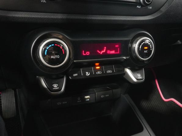 Kia Rio IV с пробегом 2019 года, цена 1 240 000 рублей, 167205 км, седан, Автокод Объявления