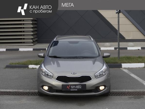 Kia Ceed II с пробегом 2015 года, цена 1 042 000 рублей, 176931 км, универсал, Автокод Объявления