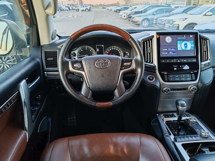 Toyota Land Cruiser 200 Series Рестайлинг 2 Пермь  - изображение 15