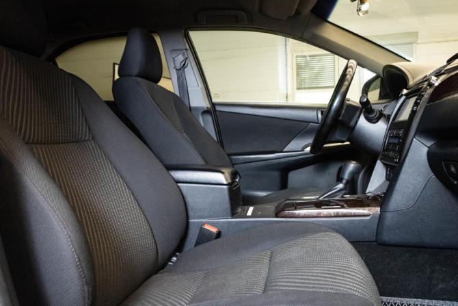 Toyota Camry VII (XV50) Рестайлинг 2 с пробегом 2018 года, цена 2 239 000 рублей, 207781 км, седан, Автокод Объявления