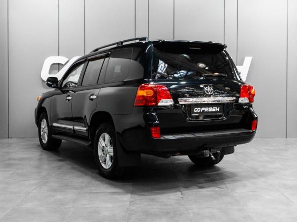 Toyota Land Cruiser 200 Series Рестайлинг 1 с пробегом 2012 года, цена 3 600 000 рублей, 227192 км, внедорожник, Автокод Объявления