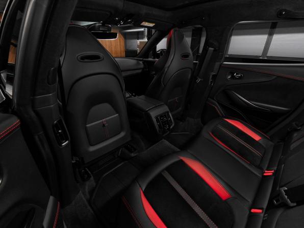 Aston Martin DBX I с пробегом 2023 года, цена 27 990 000 рублей, 9470 км, внедорожник, Автокод Объявления