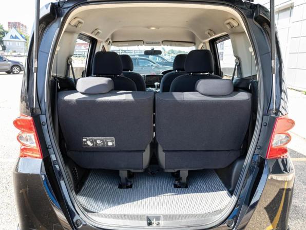 Honda Freed I с пробегом 2010 года, цена 1 065 000 рублей, 191652 км, компактвэн, Автокод Объявления