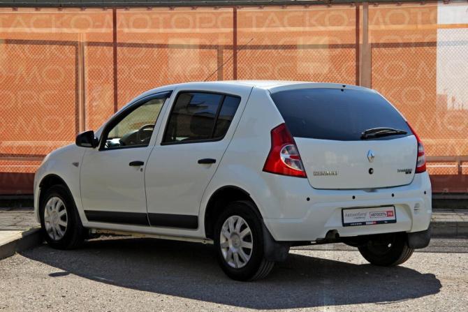 Renault Sandero I с пробегом 2013 года, цена 688 200 рублей, 127825 км, хэтчбек, Автокод Объявления