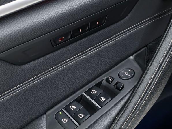 BMW 5 серии VII (G30/G31/G38) Рестайлинг с пробегом 2020 года, цена 4 275 000 рублей, 105668 км, универсал, Автокод Объявления