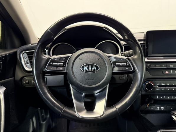 Kia Ceed III с пробегом 2018 года, цена 1 690 000 рублей, 93364 км, хэтчбек, Автокод Объявления
