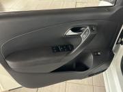 Volkswagen Polo V Рестайлинг Челябинск  - изображение 51