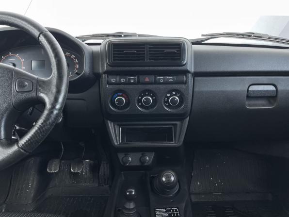 Lada (ВАЗ) Niva Legend с пробегом 2024 года, цена 1 200 000 рублей, 8452 км, внедорожник, Автокод Объявления