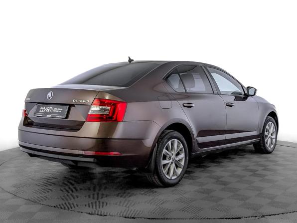 Skoda Octavia III (A7) Рестайлинг с пробегом 2019 года, цена 1 750 000 рублей, 97886 км, лифтбек, Автокод Объявления