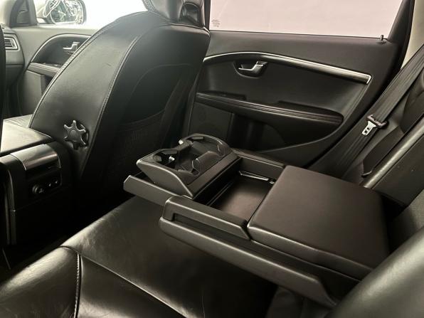 Volvo XC70 II с пробегом 2012 года, цена 1 499 000 рублей, 293821 км, универсал, Автокод Объявления
