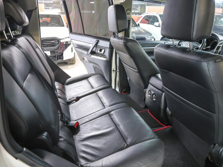Mitsubishi Pajero IV Рестайлинг 2 Москва  - изображение 13