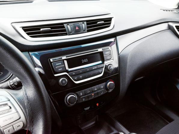 Nissan Qashqai II с пробегом 2014 года, цена 1 215 000 рублей, 252000 км, внедорожник, Автокод Объявления