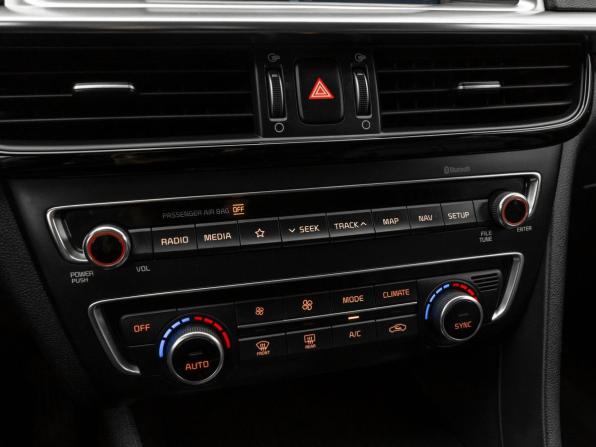 Kia K5 II с пробегом 2018 года, цена 1 820 000 рублей, 183271 км, седан, Автокод Объявления