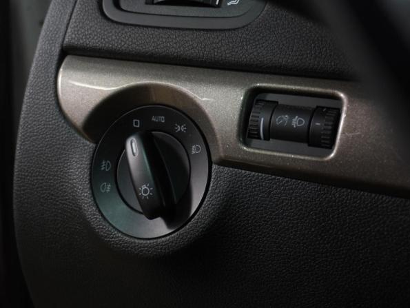 Skoda Yeti I с пробегом 2013 года, цена 999 000 рублей, 106704 км, внедорожник, Автокод Объявления