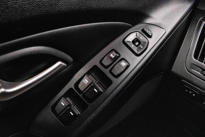 Hyundai ix35 I с пробегом 2012 года, цена 1 469 000 рублей, 138544 км, внедорожник, Автокод Объявления