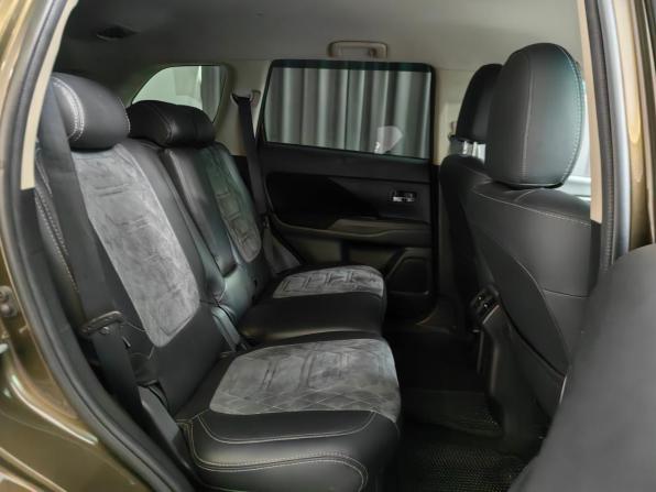 Mitsubishi Outlander III Рестайлинг 3 с пробегом 2021 года, цена 2 499 000 рублей, 103985 км, внедорожник, Автокод Объявления