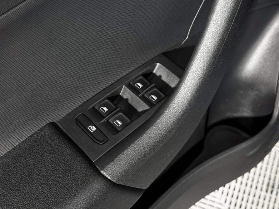 Skoda Rapid I Санкт-Петербург  - изображение 10