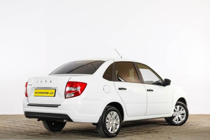 Lada (ВАЗ) Granta I Рестайлинг с пробегом 2019 года, цена 619 000 рублей, 107000 км, седан, Автокод Объявления