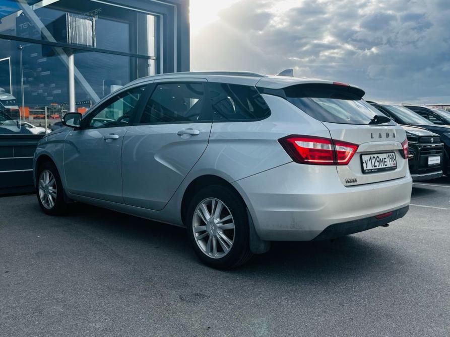 Lada (ВАЗ) Vesta I Санкт-Петербург  - изображение 4