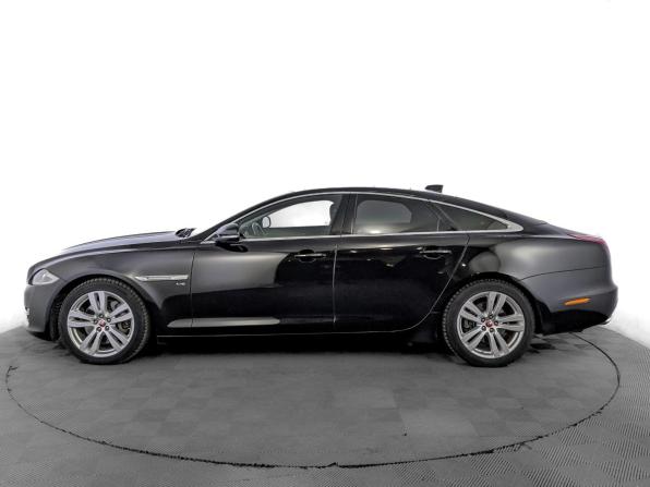 Jaguar XJ IV (X351) Рестайлинг с пробегом 2019 года, цена 3 700 000 рублей, 95135 км, седан, Автокод Объявления