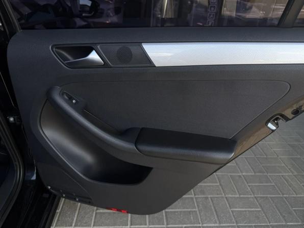 Volkswagen Jetta VI с пробегом 2013 года, цена 1 260 000 рублей, 189696 км, седан, Автокод Объявления