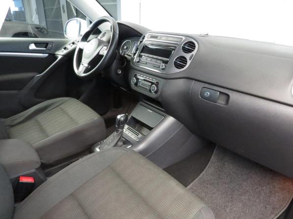 Volkswagen Tiguan I Рестайлинг с пробегом 2011 года, цена 1 110 000 рублей, 217791 км, внедорожник, Автокод Объявления