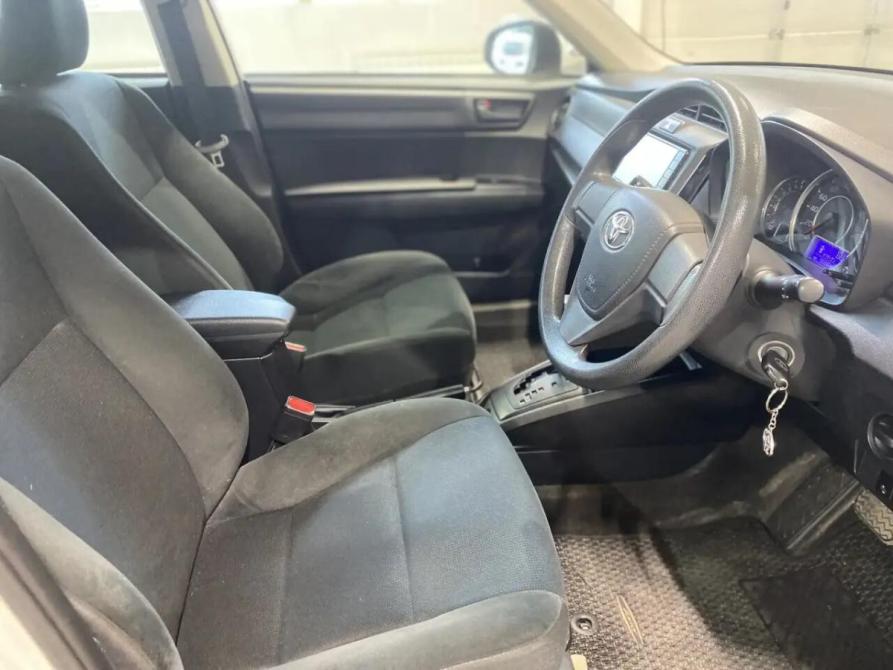 Toyota Corolla XI (E160 E170) Рестайлинг 2 Челябинск  - изображение 12
